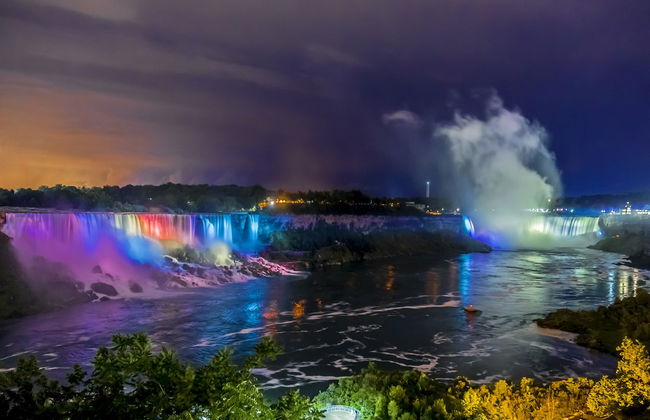 Tour nocturno por las Cataratas del Niágara - Foto 2