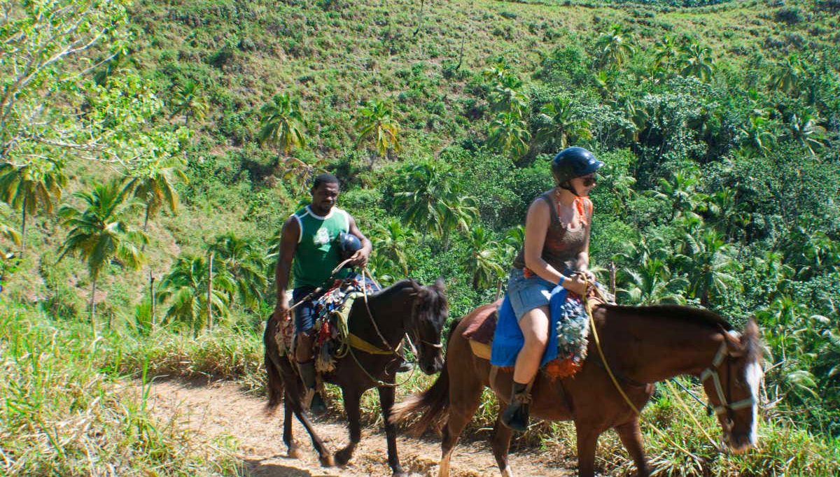 Paseo a caballo a la cascada El Limón + Tirolina - Foto 1