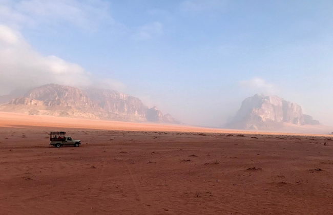 Wadi Rum Desert 4x4 Tour - Photo 2