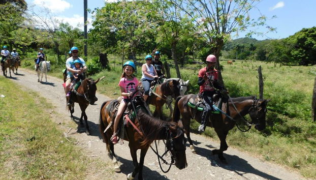 Passeio a Cavalo no Campo - Tour de Meio Dia - Foto 2