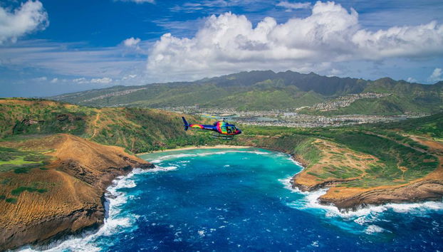 Explore la Corona Real de Oahu - Tour en helicóptero - Foto 5
