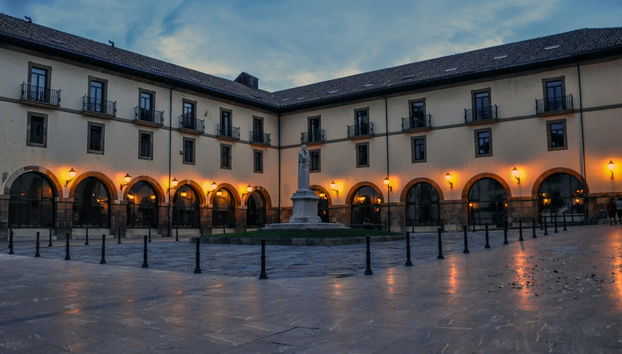 Tour de los misterios y leyendas de Oviedo - Photo 2