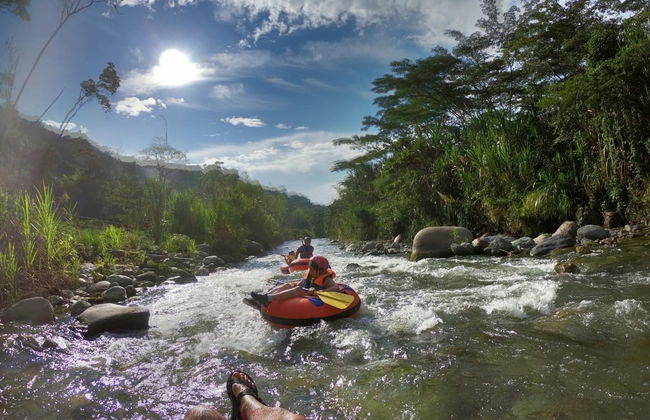 Mindo River Tubing Activity - Foto 4
