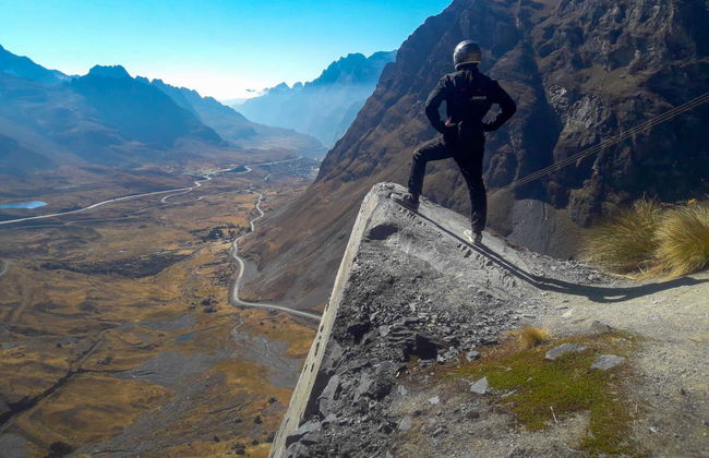 Tour en bicicleta por la Ruta de la Muerte - Foto 3