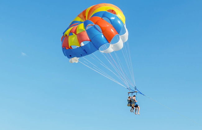 Parasailing en Torrevieja - Foto 1