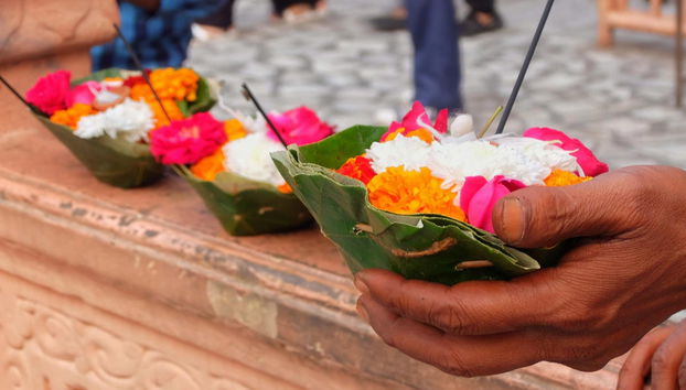 Ganga Aarti Spiritual Walking Tour - Photo 3