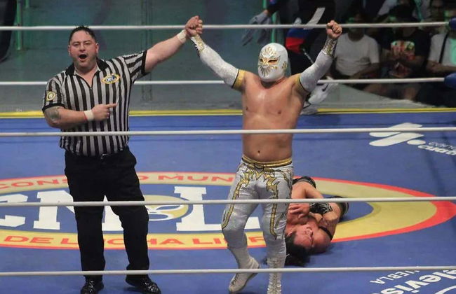 Lucha Libre in Puebla - Photo 6
