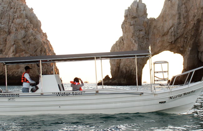 Paseo en barco por Cabo San Lucas con snorkel - Foto 5