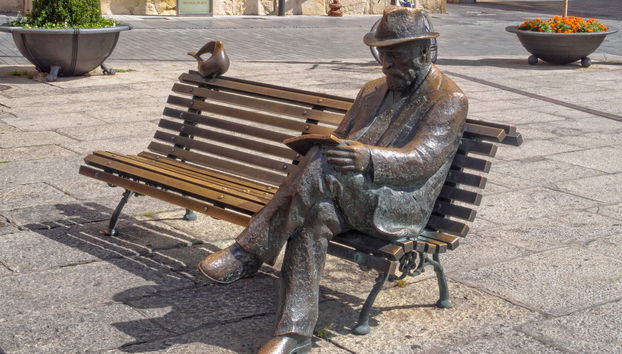 Tour por el León de Gaudí - Foto 2