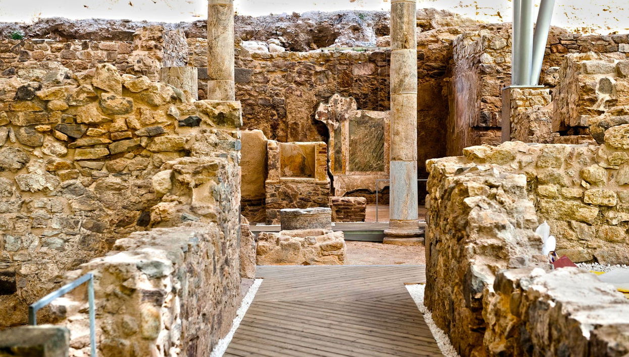 Entrada a la Muralla Púnica, Museo del Foro y Museo del Teatro Romano - Foto 1