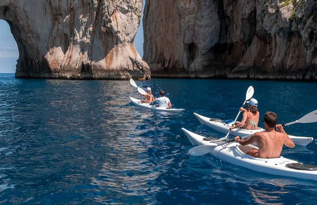 Tour di Capri in kayak - Foto 8
