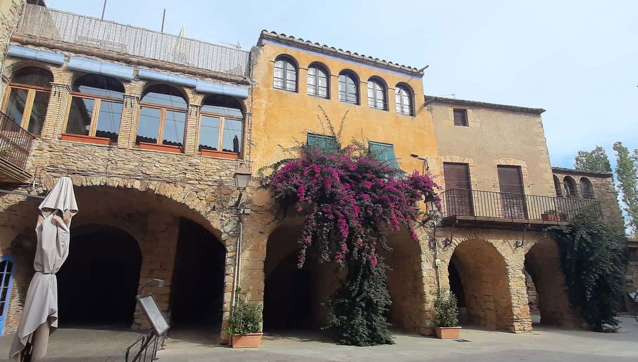 Free Walking Tour of Peratallada - Foto 1
