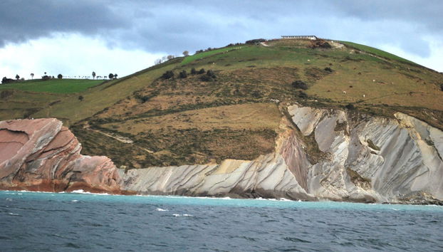 Zumaia Flysch Boat Tour - Photo 5