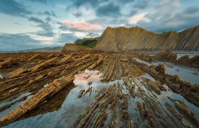 Zumaia Flysch Boat Tour - Foto 1
