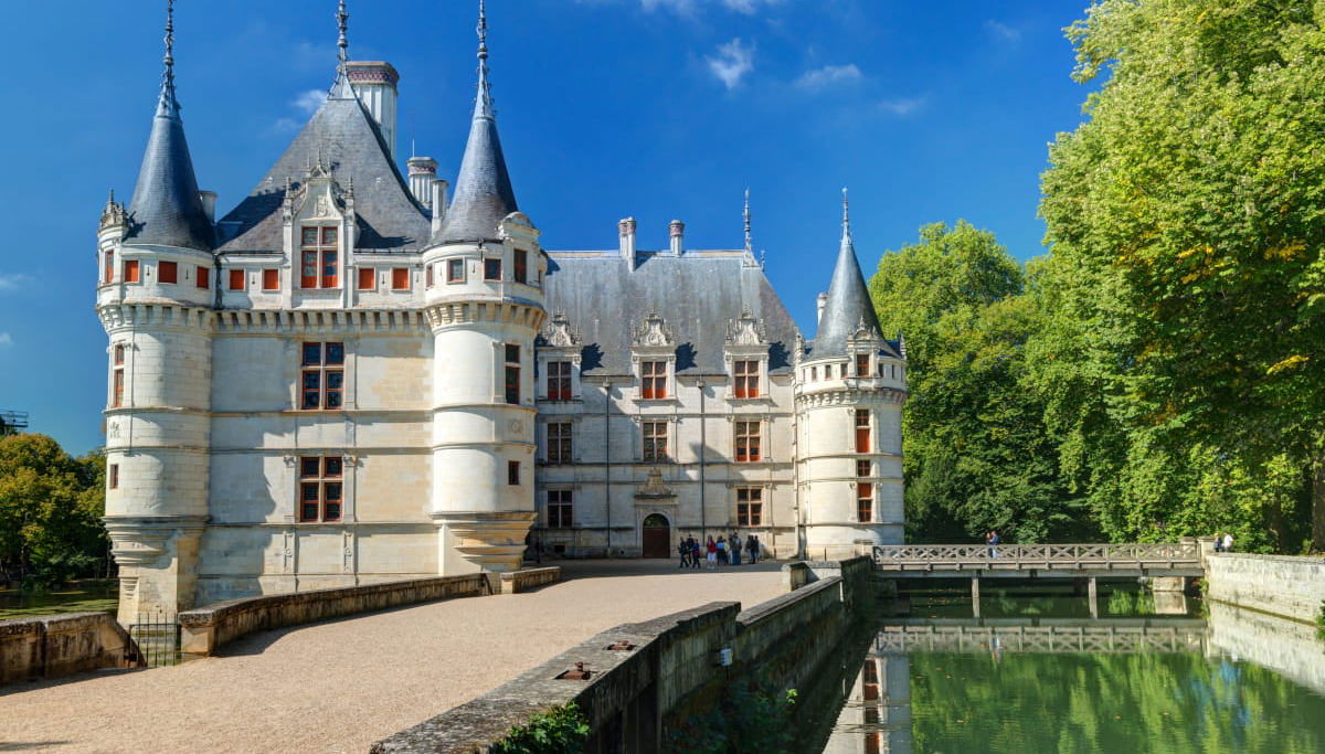 Entrada al castillo de Azay-le-Rideau - Foto 1