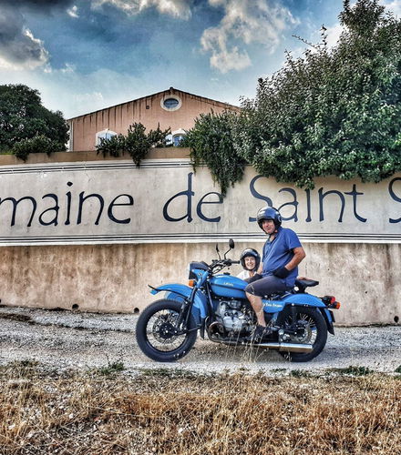Foto de Tour en sidecar por los viñedos y los campos de lavanda