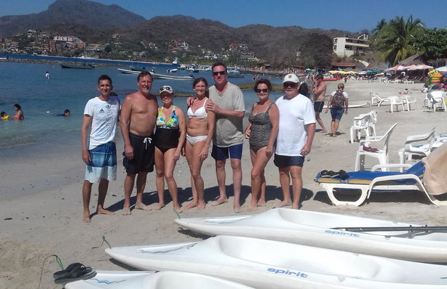 Zihuatanejo Bay Kayaking & Snorkelling - Photo 3