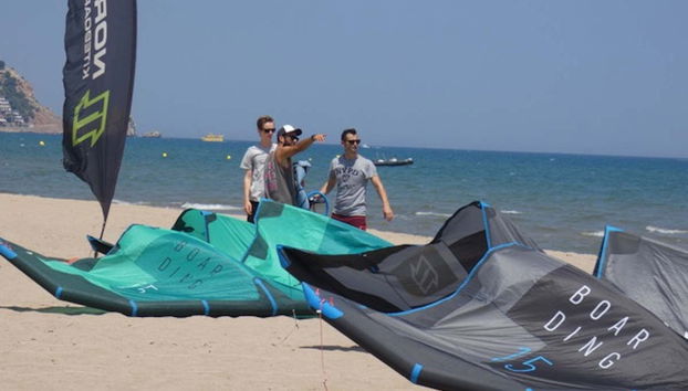 Corso di kitesurf a L'Estartit - Foto 2