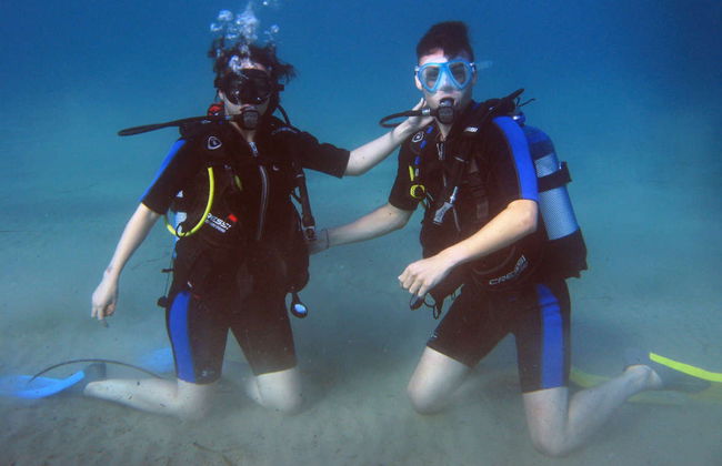 Batismo de mergulho em Nea Makri - Foto 7