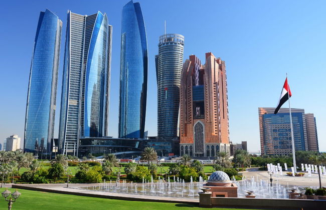 Tour por Abu Dhabi + Entrada al museo Louvre - Foto 1