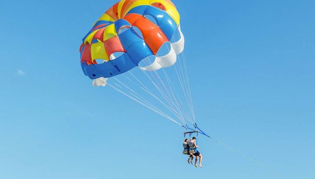 Private Parasailing in Salou - Photo 4
