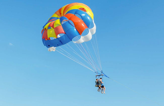 Private Parasailing in Salou - Photo 4