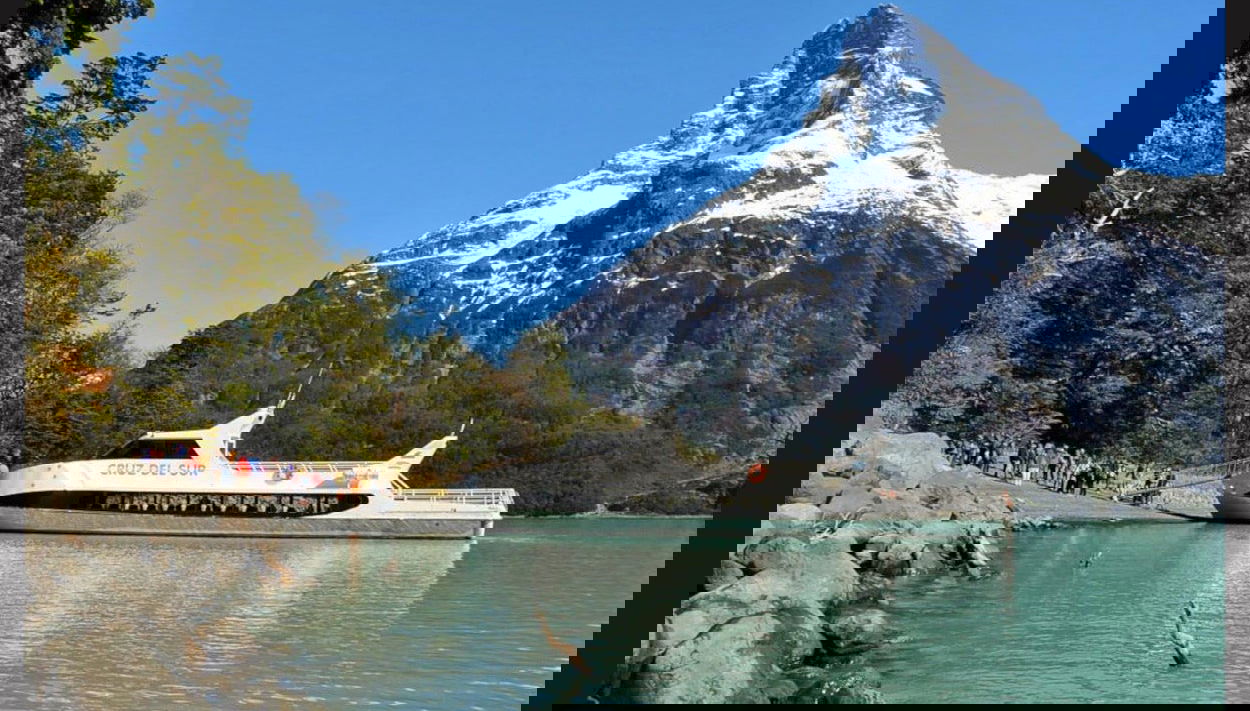 Lake Argentino Cruise - Foto 1