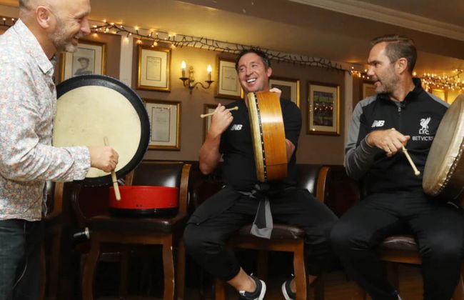 Cena y espectáculo folclórico en Dublín - Foto 5