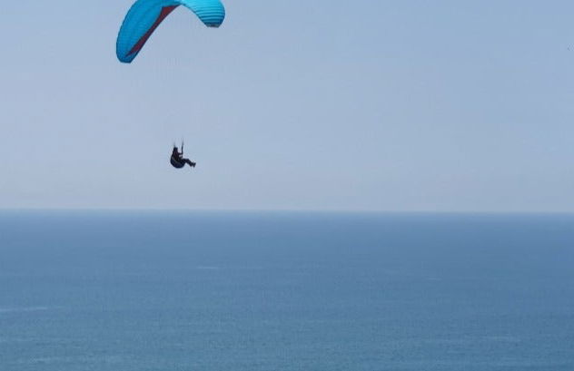 Paragliding in Montañita - Photo 6