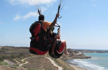 Paragliding in Montañita - Photo 3