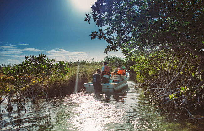 Excursión a Muyil y los canales de Sian Ka'an - Foto 3