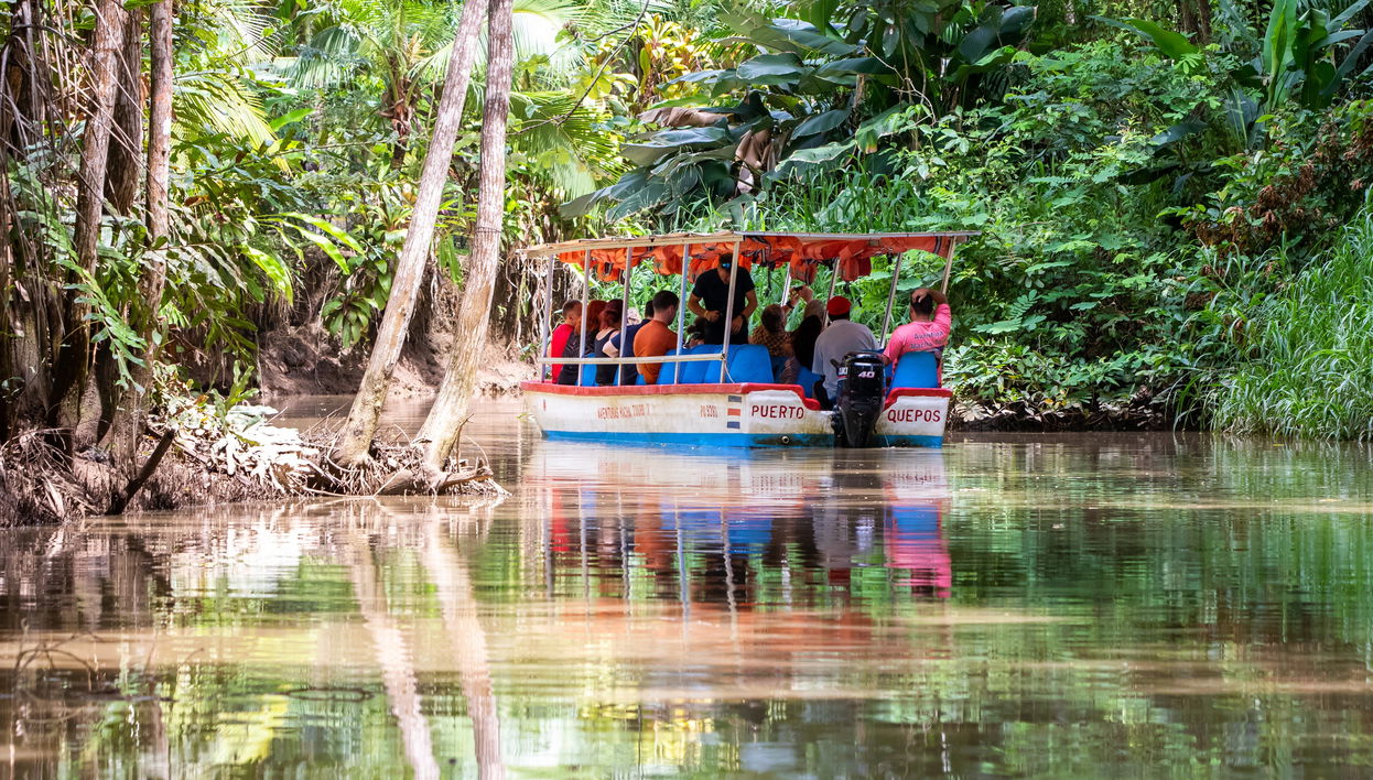 Passeio de barco pela Isla Damas