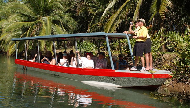 Passeio de barco pela Isla Damas
