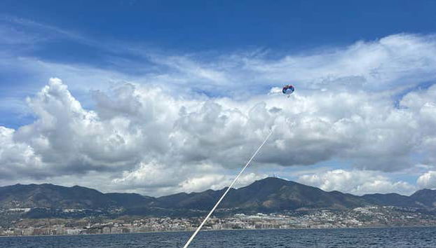 Parasailing in Fuengirola - Photo 5