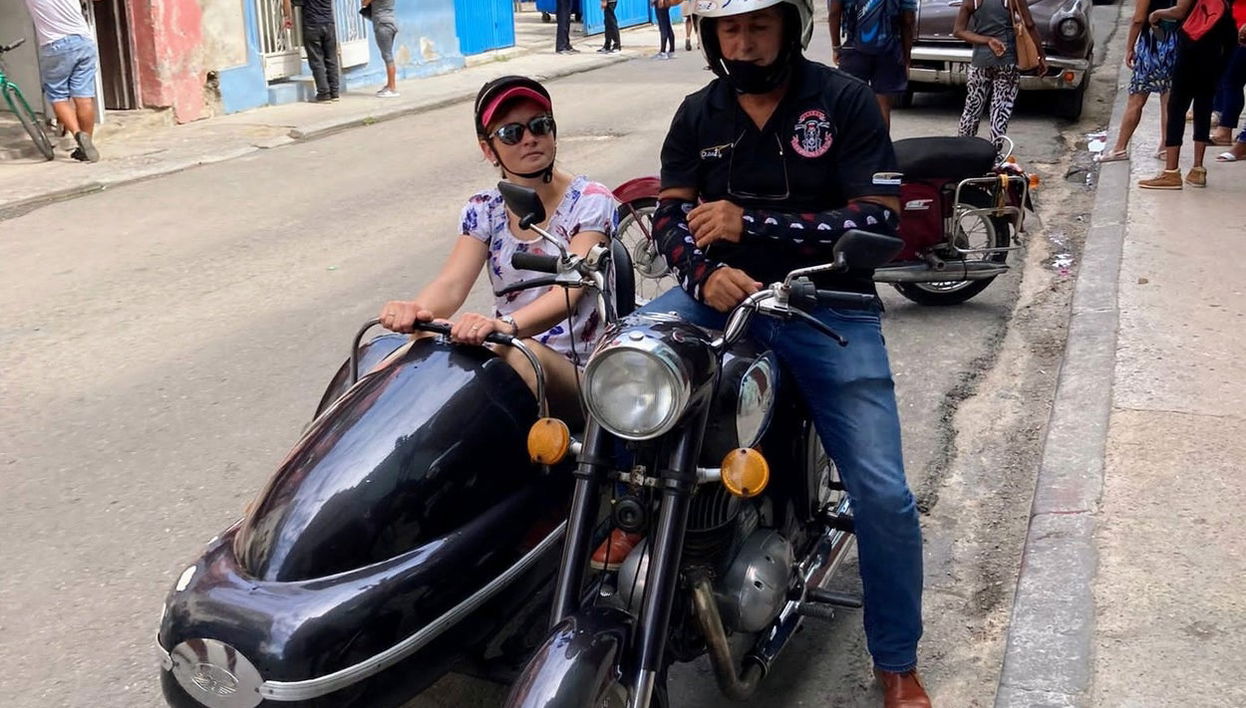 Tour de moto clássica ou com sidecar por Havana - Foto 1