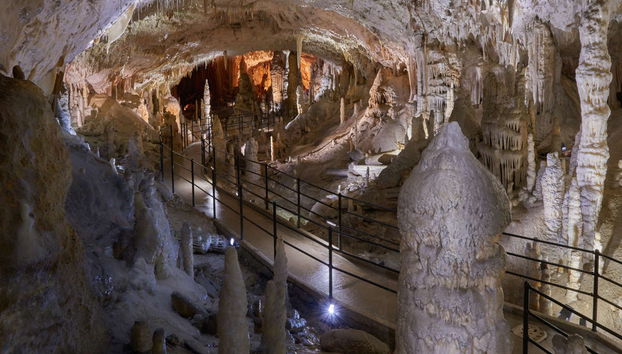 Postojna Cave & Predjama Castle Day Trip - Photo 3