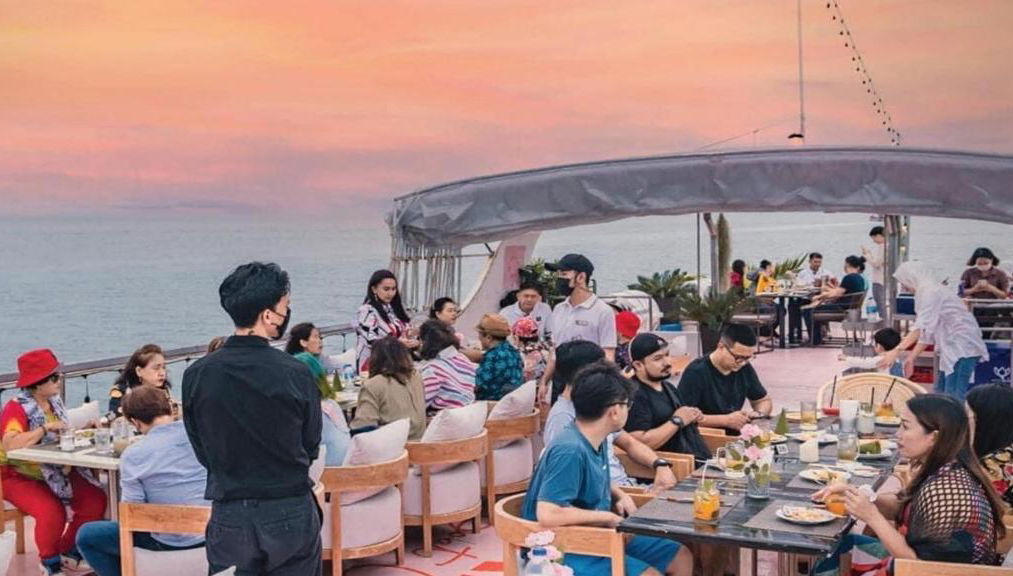 Romantische Sonnenuntergangs-Dinnerfahrt - Foto 1