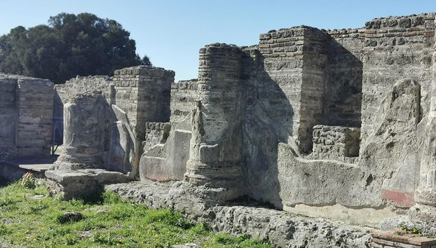 Sorrento Ercolano Napoli - Photo 2