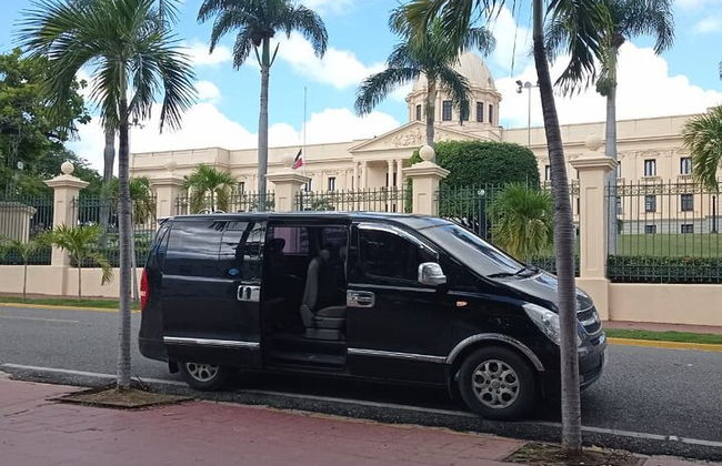 Sharjah hotel to Dubai Airport (DXB) - Departure Private Transfer - Photo 2