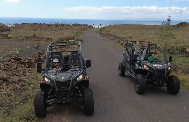 Tour en buggy y senderismo por el Parque Natural de Los Volcanes - Foto 4