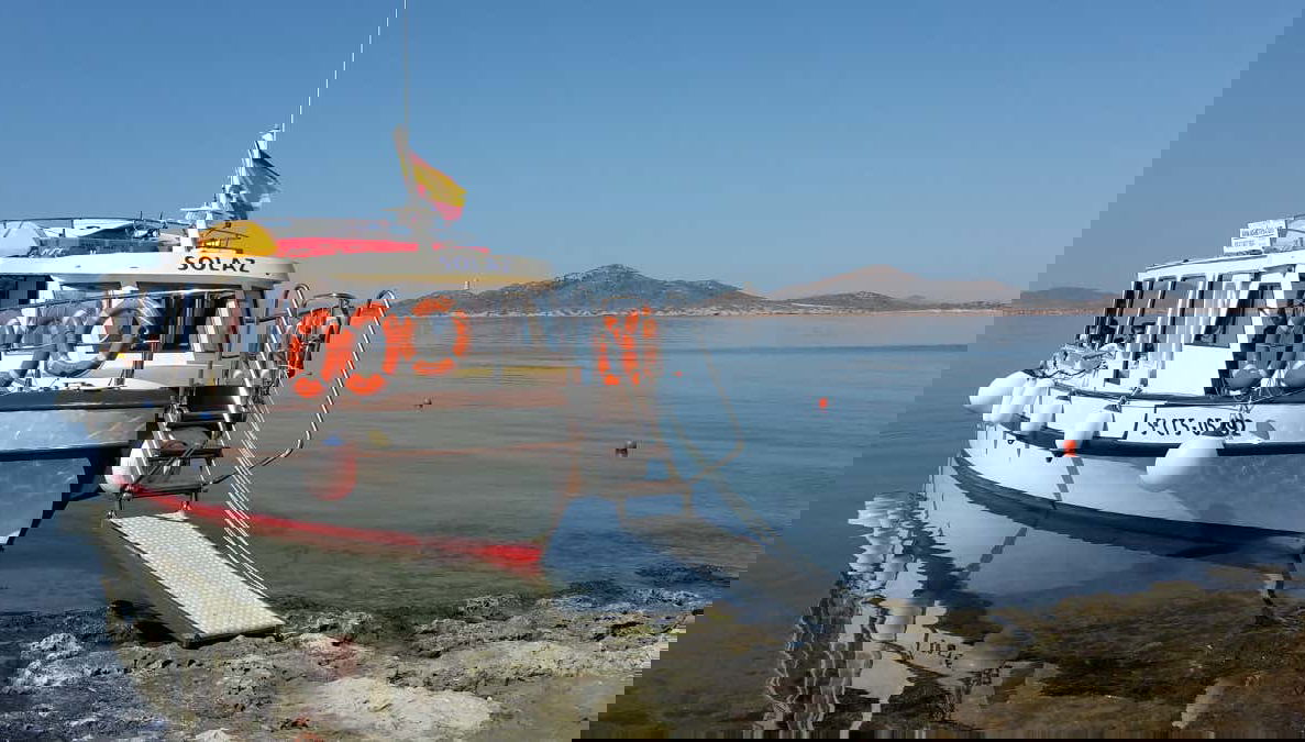 Paseo en barco por el Mar Menor - Foto 1