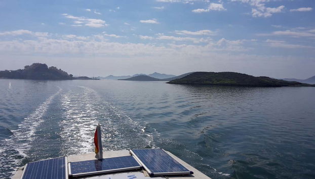 Paseo en barco por el Mar Menor - Foto 2