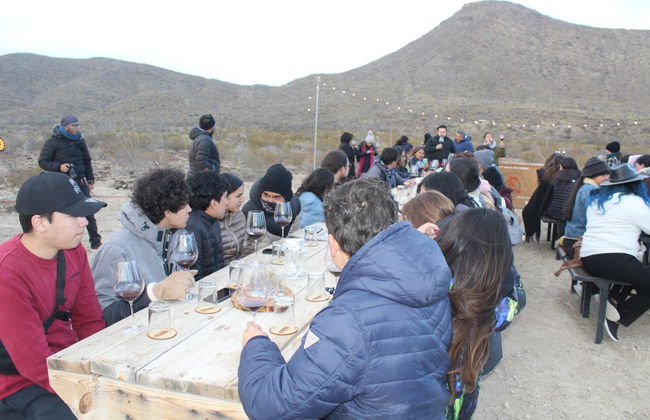 Cerro Colorado Sunset Wine Tour - Photo 6