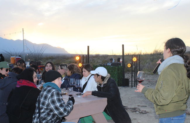 Cerro Colorado Sunset Wine Tour - Photo 9