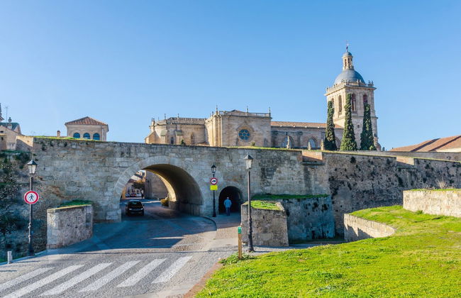 Visita guiada por Ciudad Rodrigo - Foto 1