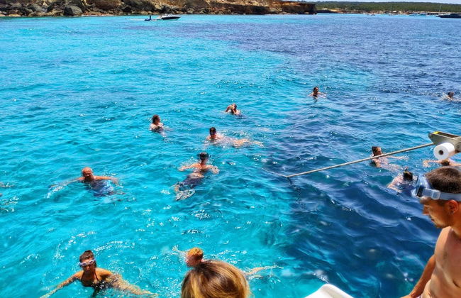 Balade en bateau aux criques de Formentera - Photo 2