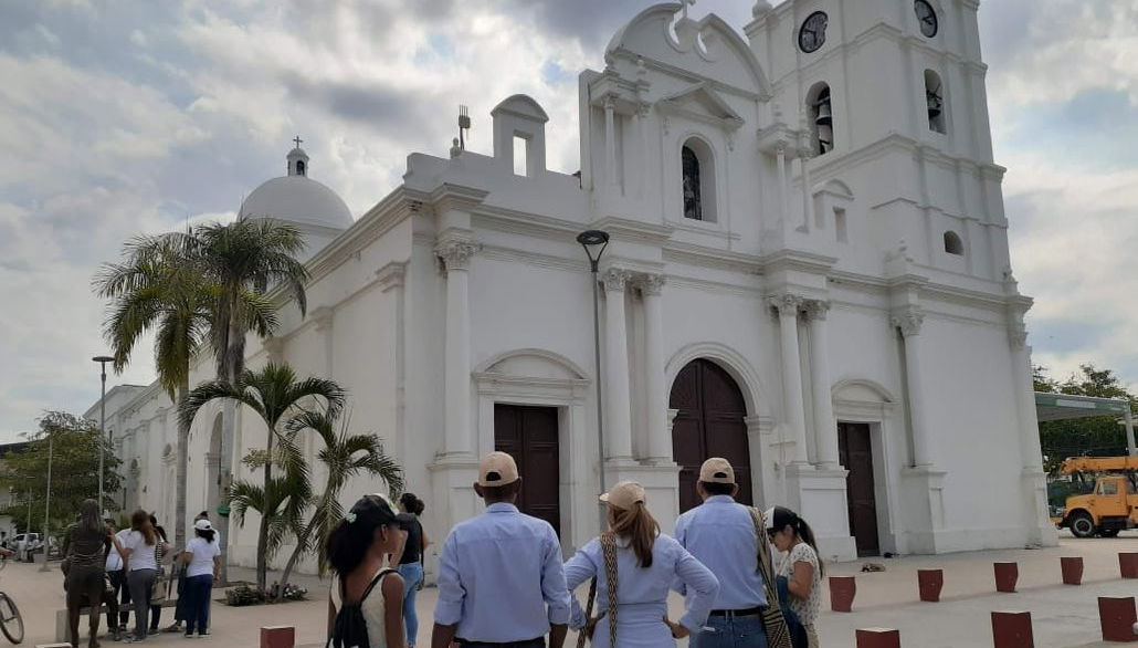 Tour por Ciénaga - Foto 1