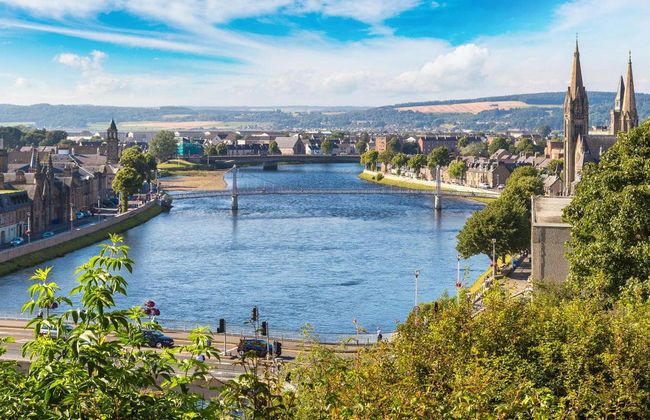 Inverness Sightseeing Bus - Photo 5