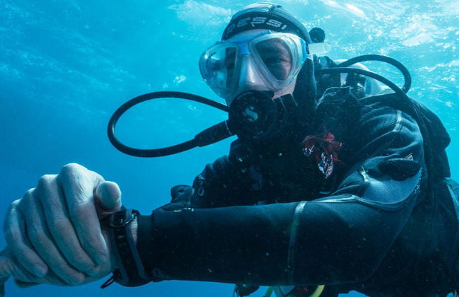 Intro to Scuba Diving Experience - Photo 8
