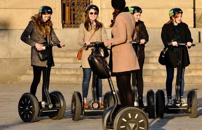Tour de segway pelo Distillery District - Foto 1